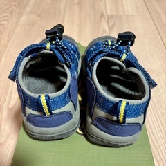 KEEN キッズ サンダル 16cm ネイビーの画像