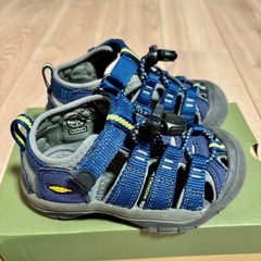 KEEN キッズ サンダル 16cm ネイビーの画像