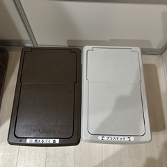 ニトリ⭐︎ゴミ箱⭐︎2個の画像