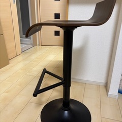 ニトリ　カウンターチェアの画像