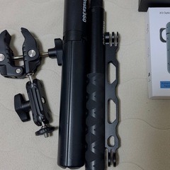 Insta360 X3 アクションカメラ 本体とアクセサリーの画像