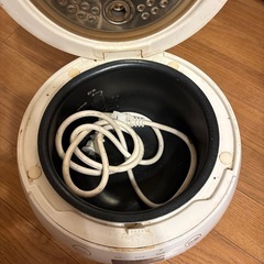 炊飯器の画像