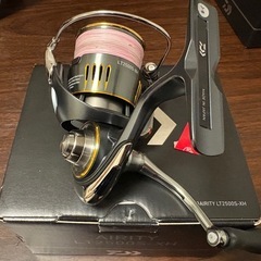 釣具　リール　ダイワ　エアリティLT2500S-XHの画像