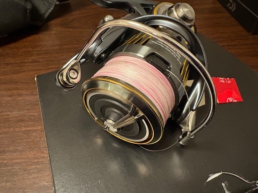 釣具　リール　ダイワ　エアリティLT2500S-XH
