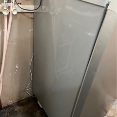 一気冷凍機能 東芝冷凍庫 GF-N10Hの画像