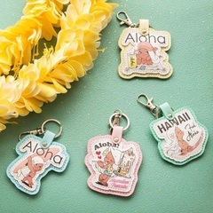 新品　Kahiko カヒコ　ALOHA MAPUA ダイカットキーホルダーの画像