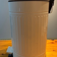 ペダル式ごみばこ　(バケツ付き)の画像