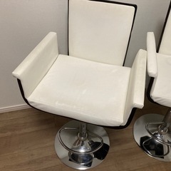 カウンターチェア3脚セット　汚れありの画像
