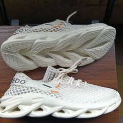 新品 26.5cm メンズ スニーカー ホワイト 厚底 シューズ 普段着 識別番号:【N568-S】の画像