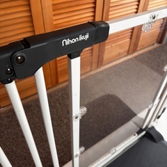 日本育児　ベビーゲートの画像