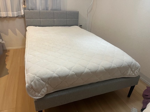 セミダブルベッド売ります。 000000003772_ReTEp4Q.jpg