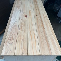 【キャスター付き】木製カウンター台／店舗使用・清掃済／那覇市の画像