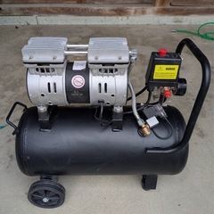 エアーコンプレッサーの画像