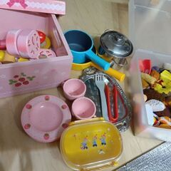 ★おままごと★マザーグースの森★スターターセット★鍋、トング、お盆、食器、スイーツ、スシ★の画像