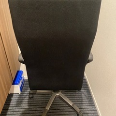 オフィスチェアの画像