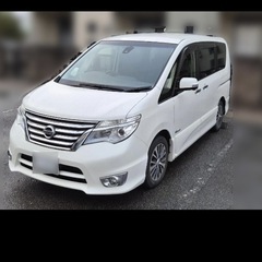 Nissan serena hybrid の画像