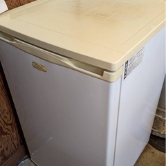 Abitelax ACF-110E 冷凍庫の画像