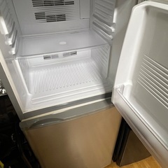 アクア　AQUA ノンフロン冷凍冷蔵庫　AQR-141A(SB)の画像