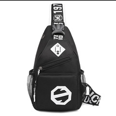 新品未使用！ボディーバッグの画像