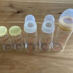 哺乳瓶セットの画像