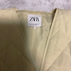 ZARA ジャンパー　キルティングコート　サイズMの画像