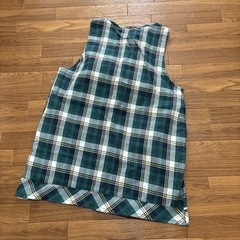 エプロン　緑色　チェック柄の画像