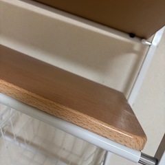 4つ脚　ランドリーラック
の画像