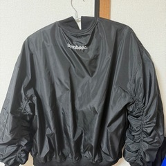 パフテックショートブルゾンの画像