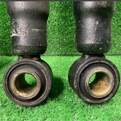 トヨタ エスティマ ACR40W ストラット/アブソーバー 1台分セット 4WDの画像