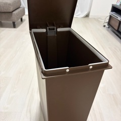 【お譲りします】ゴミ箱の画像
