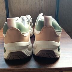 新品 25cm メンズ スニーカー ホワイト 厚底 男女兼用 シューズ 識別番号:【N571-S】の画像