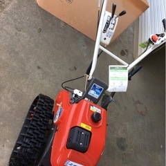 未使用品　イセキアグリ　SGW802小型除雪機　スノーグレーダーの画像
