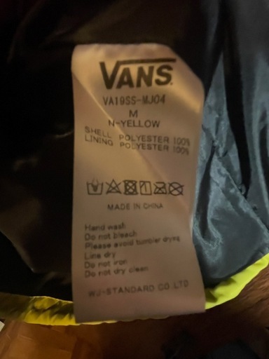 タグ付き未使用品 VANS    ウインドブレーカー