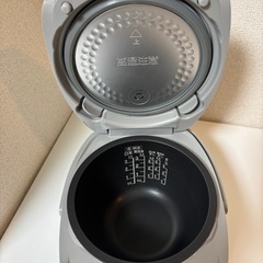 炊飯器　TOSHIBAの画像