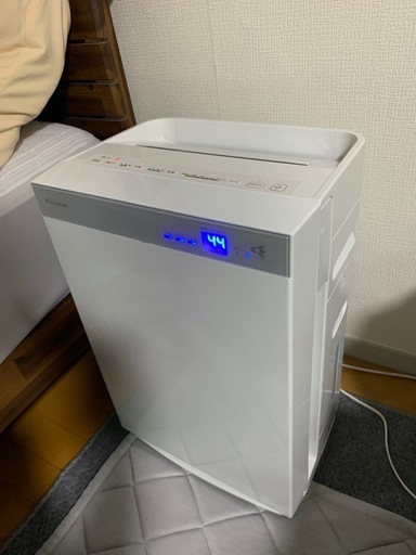 ダイキン　空気清浄機　MCK70XY-w