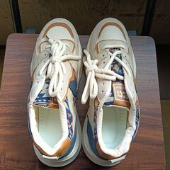 新品 27cm メンズ スニーカー ホワイト 厚底 シューズ 普段着 識別番号:【N575-S】の画像