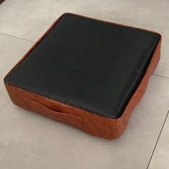 宮武製作所 レザークッション Abile 幅38×奥行き38×高さ14cm キャメル 厚さ(14㎝) CN-380 CAの画像