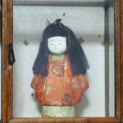 204 稚児人形（ケース入り）の画像