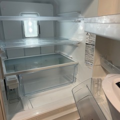 東芝　冷蔵庫　330リットルの画像