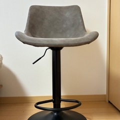カウンターチェアの画像