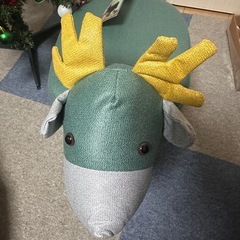 シカとサメのチェアの画像