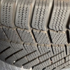 ホイル付スタッドレス　265/65R17  美品の画像