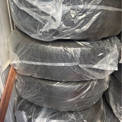 ホイル付スタッドレス　265/65R17  美品の画像