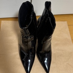 ZARA アンクルブーツ38の画像