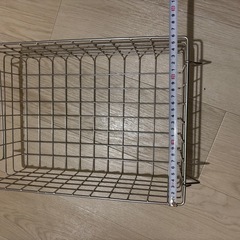 スチールラックの画像