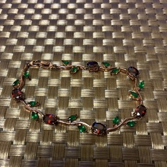 2連、3連ネックレス。ブレスレットの画像