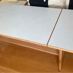 ローテーブルの画像