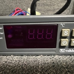 ハイエース リアオートエアコンの画像