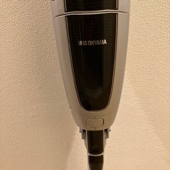 アイリスオーヤマ　充電式掃除機　　の画像