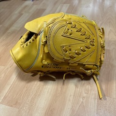 NIKE 軟式用投手グローブの画像